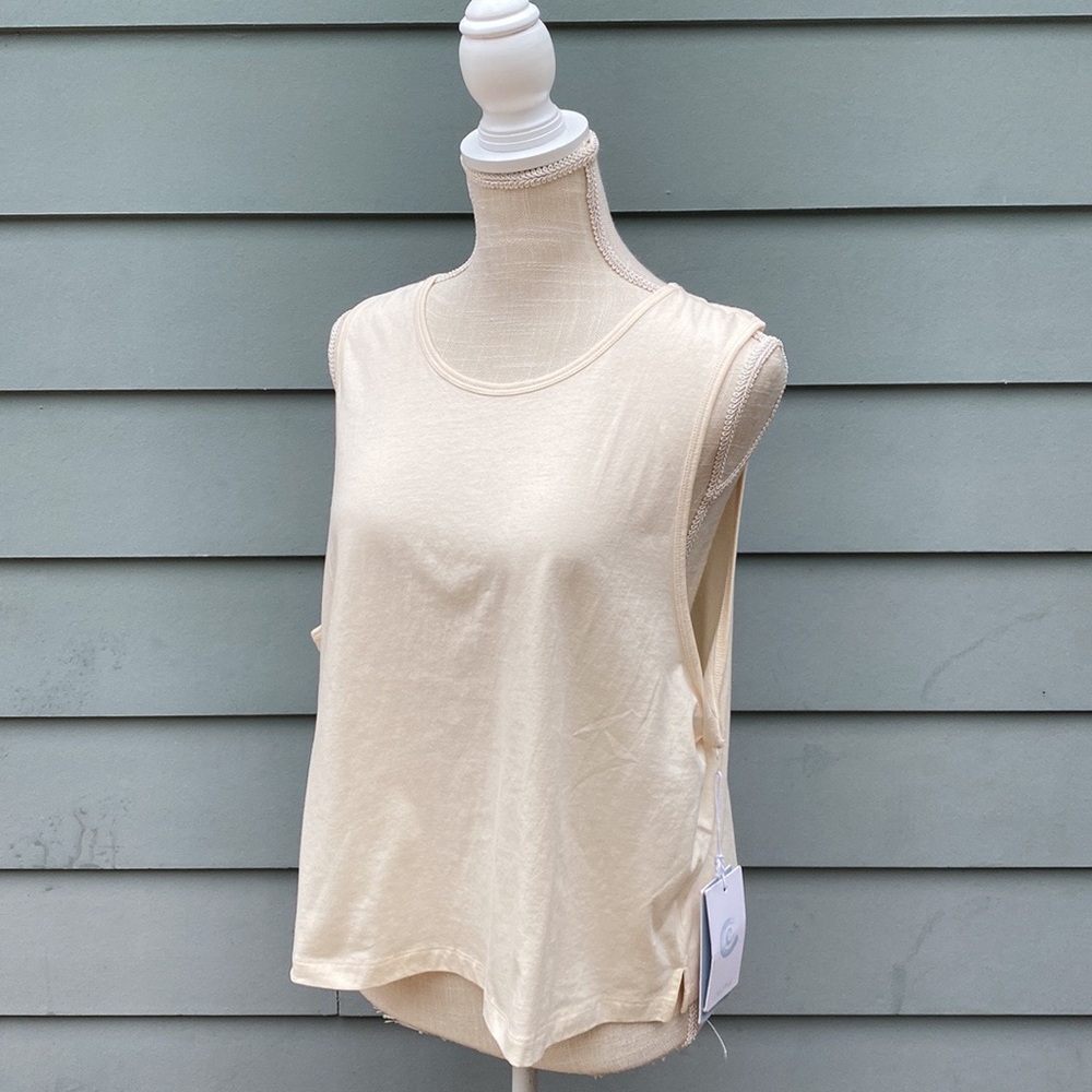 Johnny was Calme scoop neck tank top